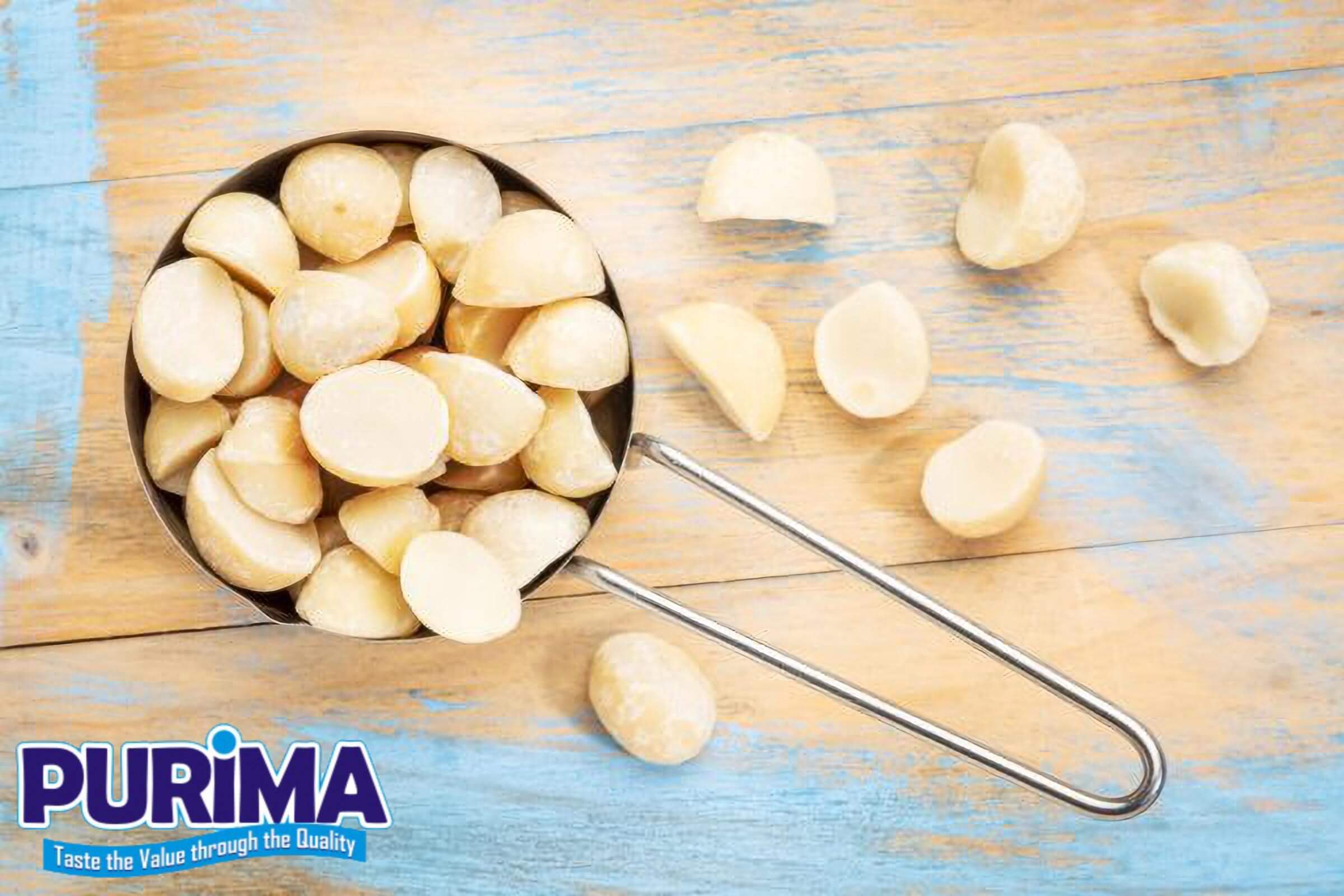 Broken Macadamia Nuts