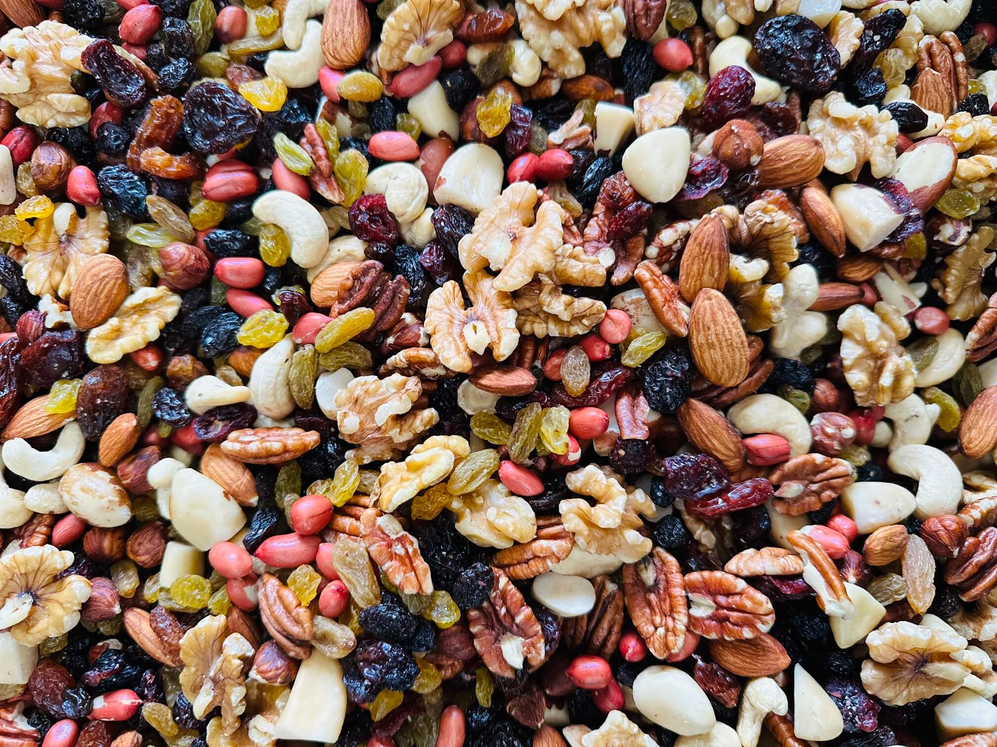 Luxury Mixed Nuts & Raisins - 13 (7 Nuts + 6 Raisins) Selection Blend Mix